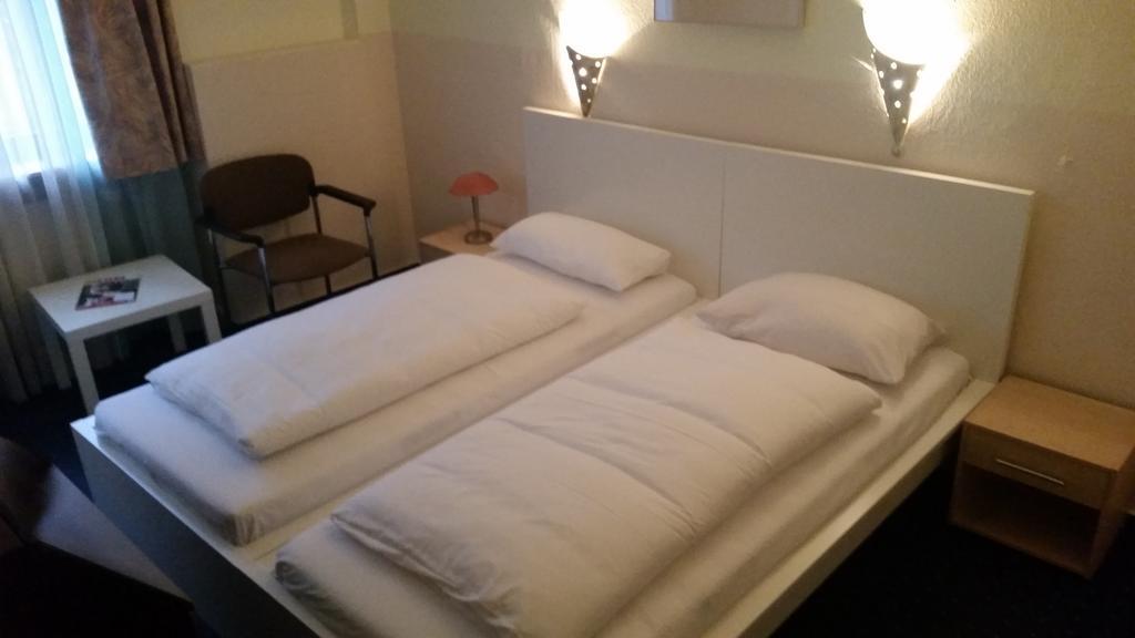 Hotelgarni Frankfurt Frankfurt am Main Room photo